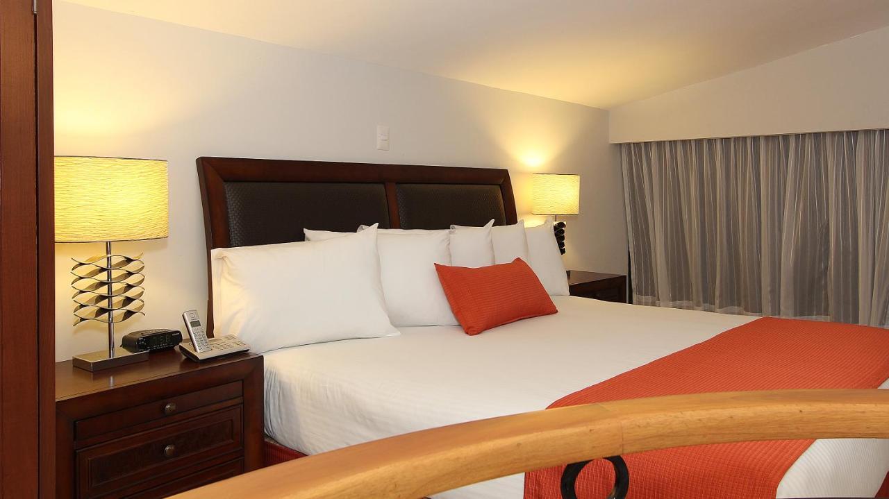 Fiesta Inn Villahermosa Cencali Exteriör bild