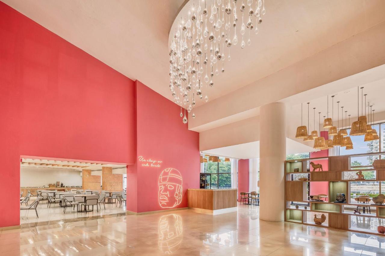 Fiesta Inn Villahermosa Cencali Exteriör bild