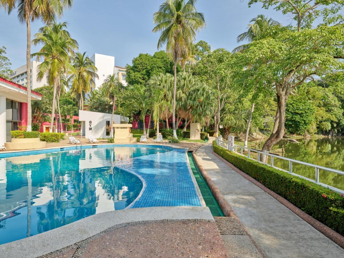 Fiesta Inn Villahermosa Cencali Exteriör bild